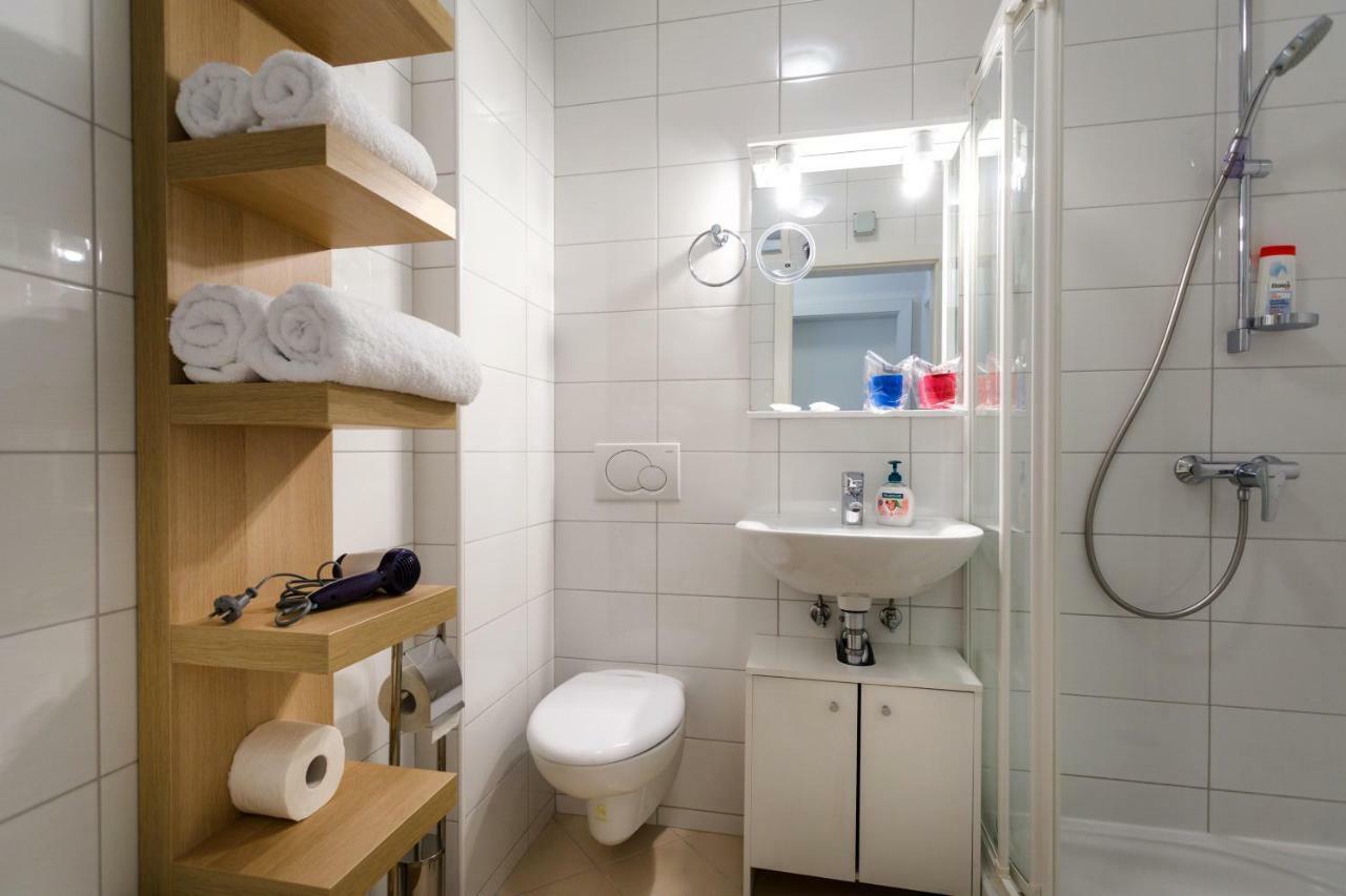 Apartman Jezevac คิร์ก ภายนอก รูปภาพ